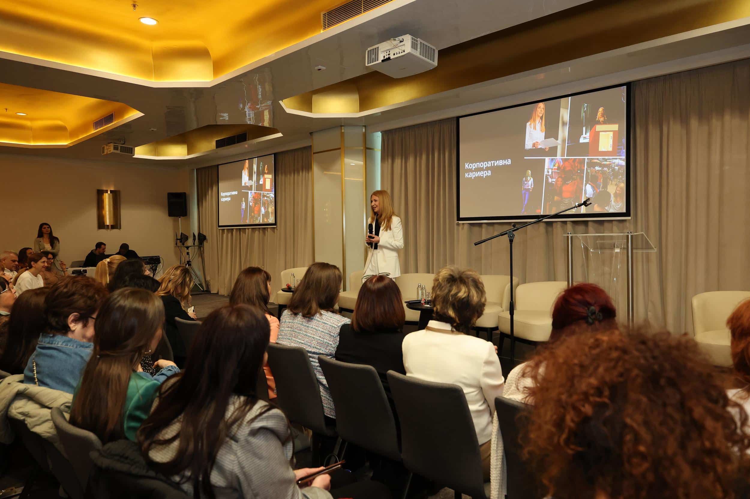 1I2A2820